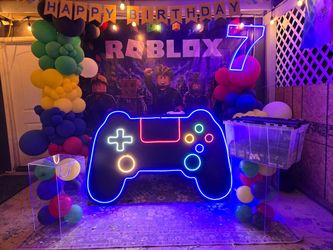 Roblox Themed Decor