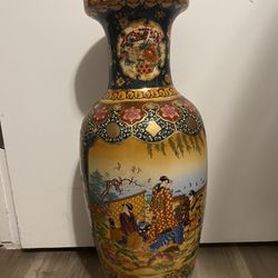 Japanese Satsuma 25-inch Vase