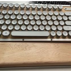 AZIO mechanical Keyboard