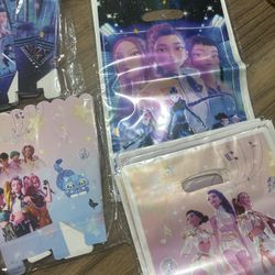 K POP DEMON HUNTERS DECORATIONS