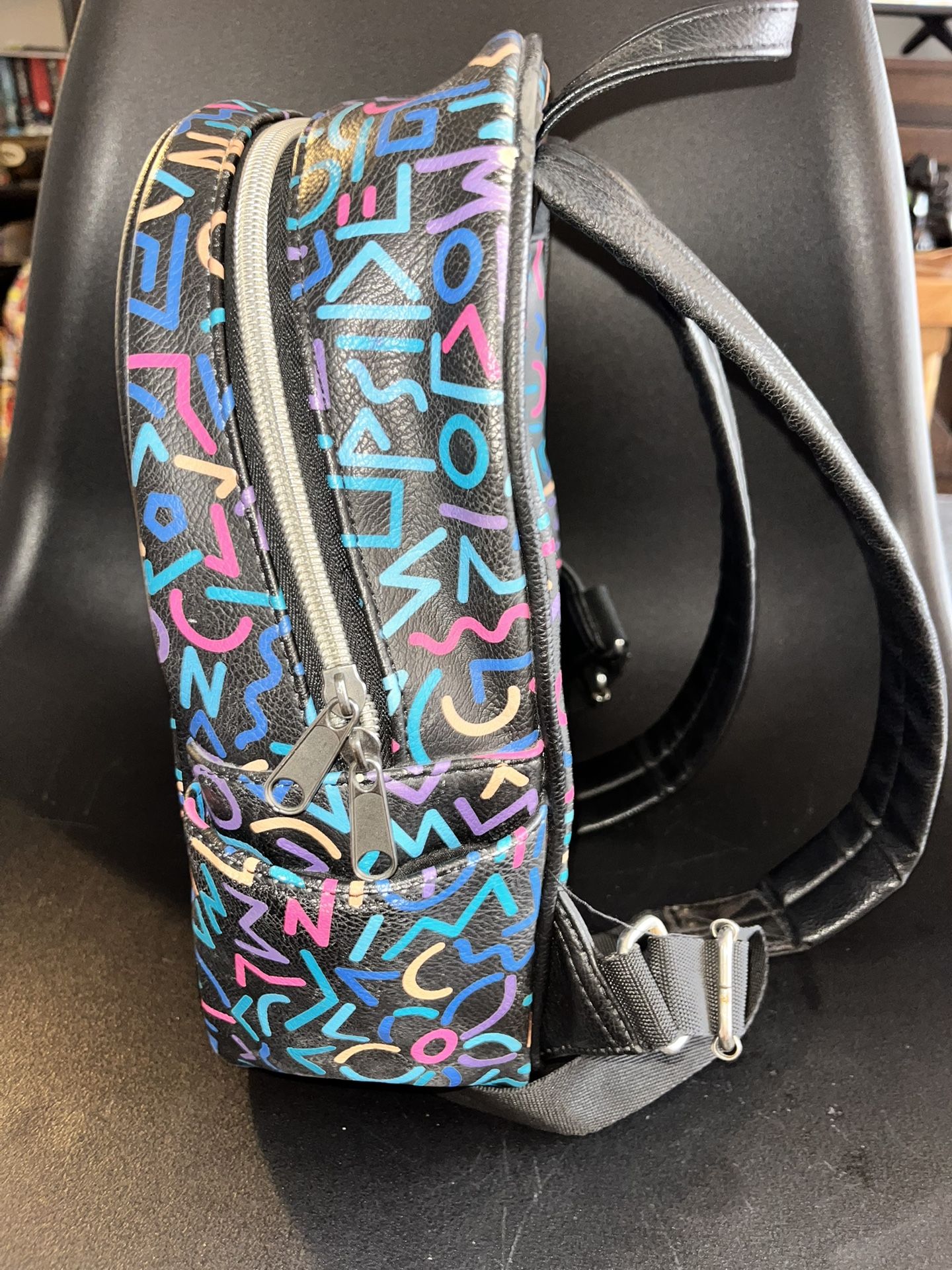 Stranger Things Funko Black Mini Backpack with Multicolor Geometric Print Funko “Stranger Things” Mini Backpack Purse 80 main image 4