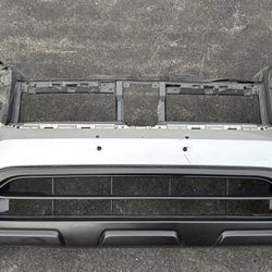 SILVER MITSUBISHI OUTLANDER 2022 2023 2024 FRONT BUMPER ORIGINAL