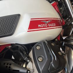 2016 Moto Guzzi V7 Stornello