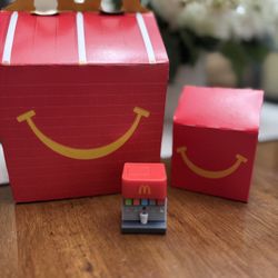 New Lil McDonald’s Happy Meal Fountain Dispenser Toy . Looking to trade or $5 