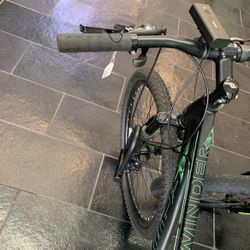 Schwinn 21-Speed Sidewinder Bike, For Smaller Adult