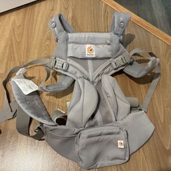 Ergobaby Omni Classic Baby Carrier