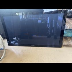 50 Inch Plasma Pioneer TV