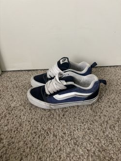 Vans 7 Men’s, 8.5 Women’s