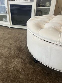 30" Round Storage Tufted Ottoman with Removable Lid, Ivory