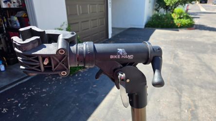 Bike mechanic stand