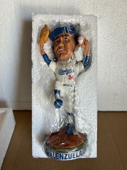 La Dodgers Fernando Valenzuela silver variant Bobblehead