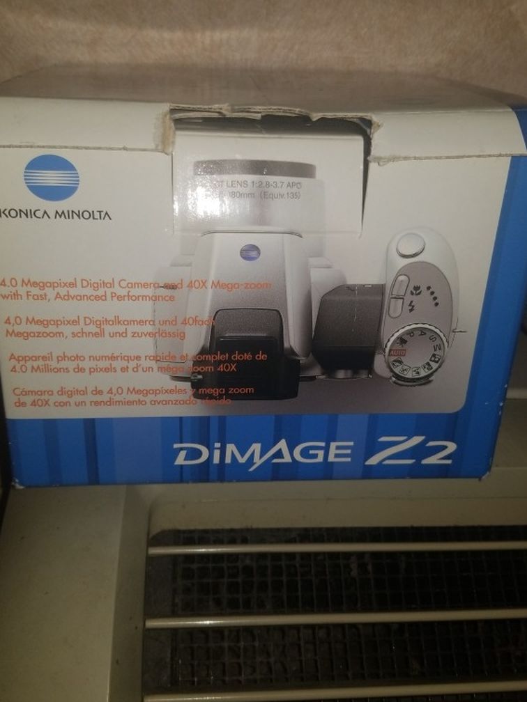 Dimage Z2 Digital Camera