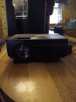 Mini movie theater projector
