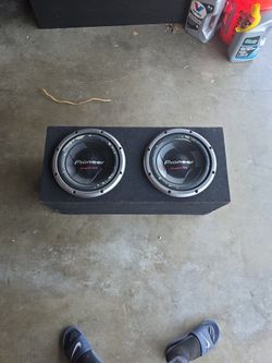 Pioneer Champion Series 2 x 12 Subwoofer