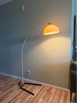 Vintage Mid-Century Modern Cream Arc Floor Lamp – Dome Shade & Brass Accent