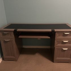 FREE Desk