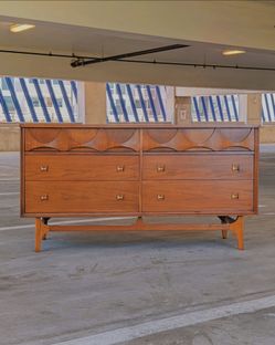 Mid-Century Modern Broyhill Brasilia Longboy Dresser (& set of 2 nightstands)