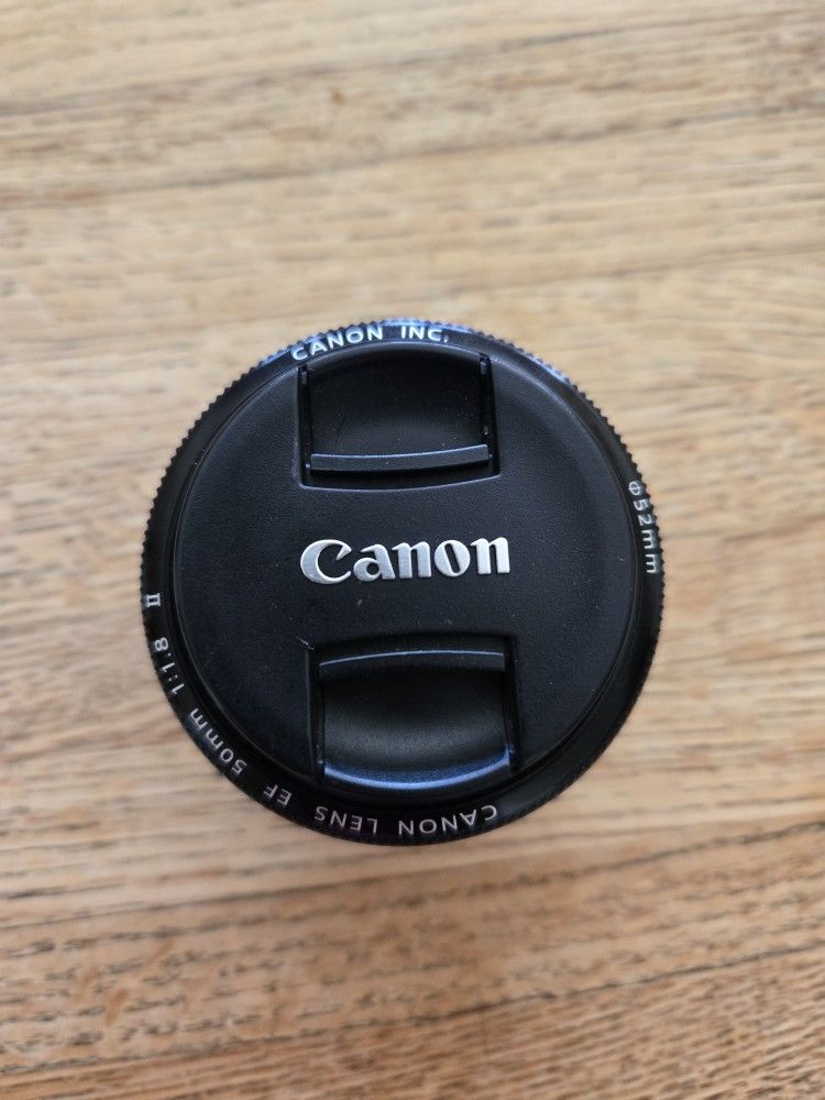 Canon Ef 50mm 1.8 II Lens