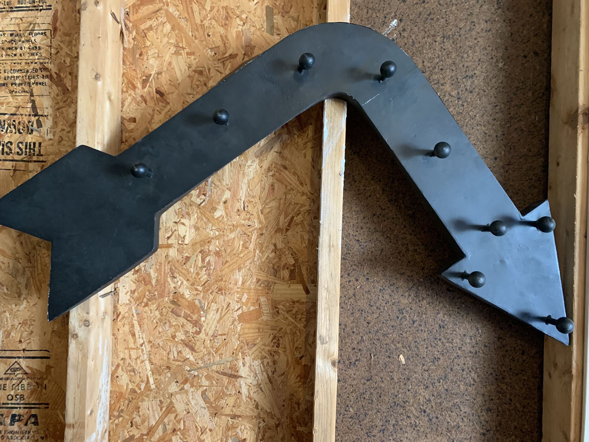 Metal wall decor