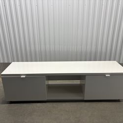 IKEA TV Glossy white TV Bench