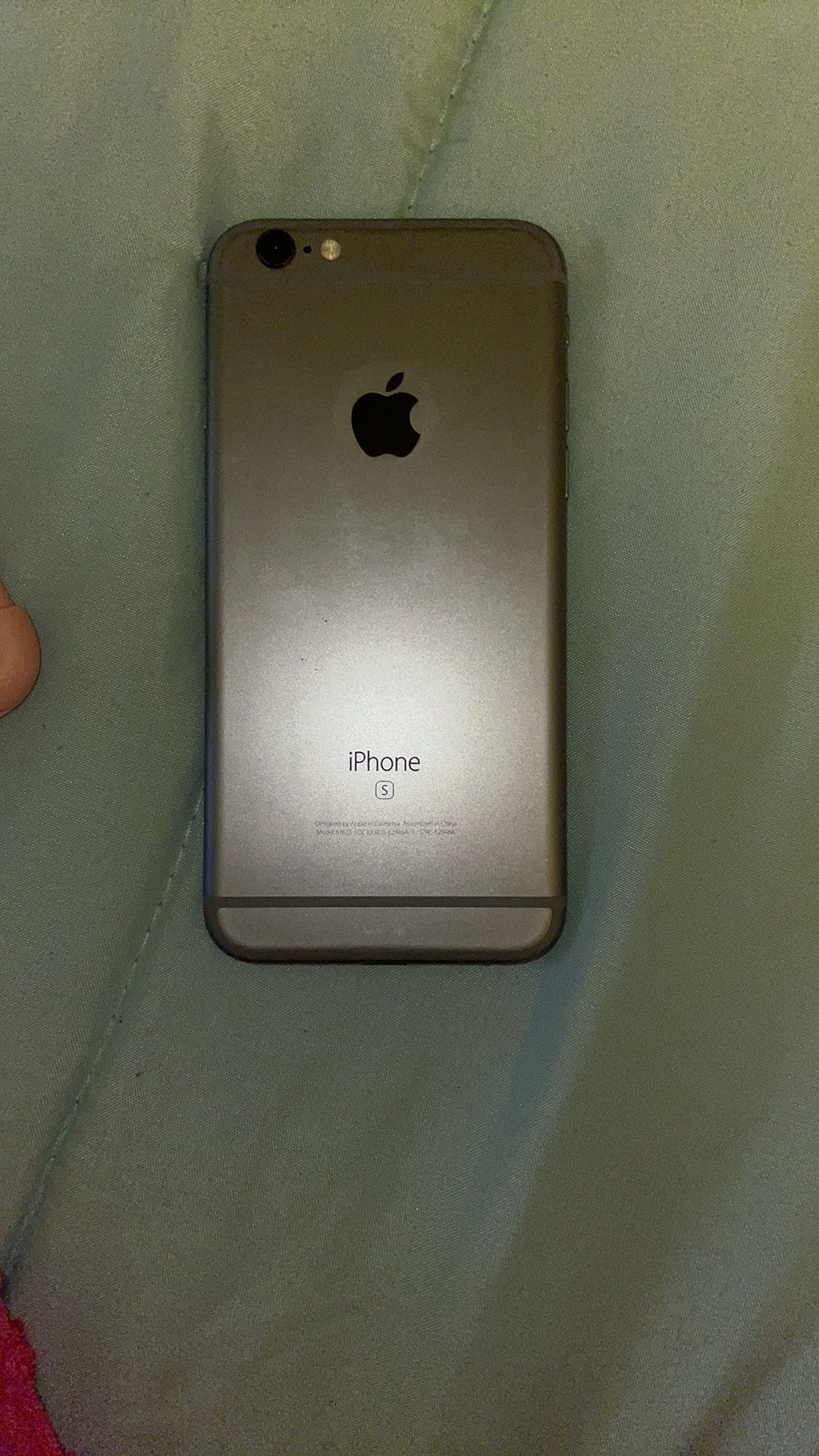 iPhone 6s 32 gig graphite gray