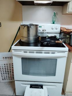 Glass electric stove top
