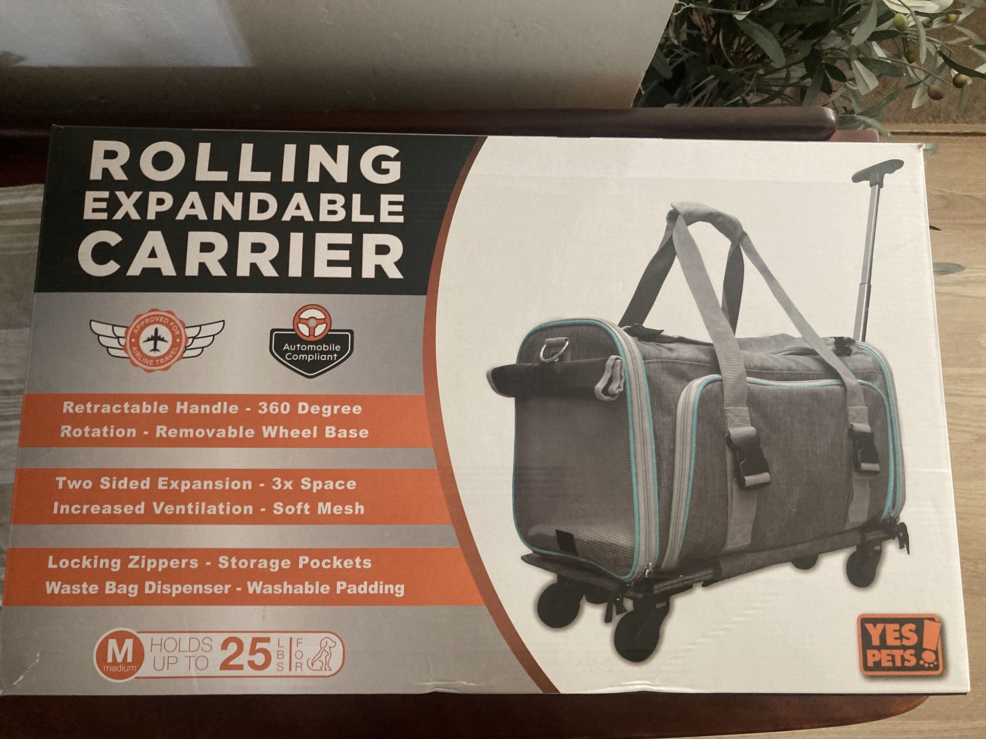 Yes Pets Rolling Expandable Pet Carrier