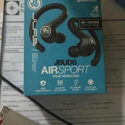 JBUDS airports TRUE WIRELESS