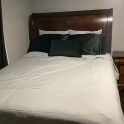 Queen Size Bed