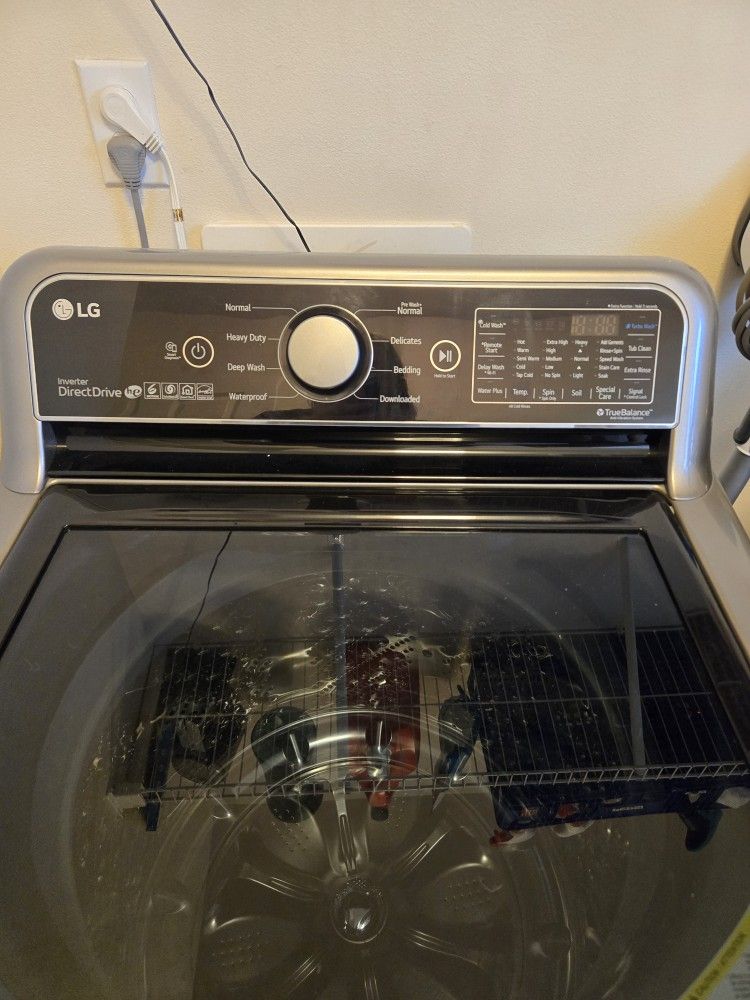 LG Smart Washer And Dryer