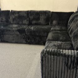 New 119x92 Corduroy Sectional Couch / Free Delivery 