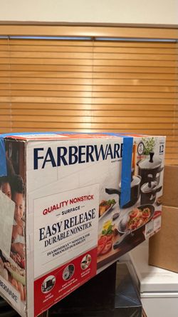 Farberware 12-Piece Nonstick Cookware Set