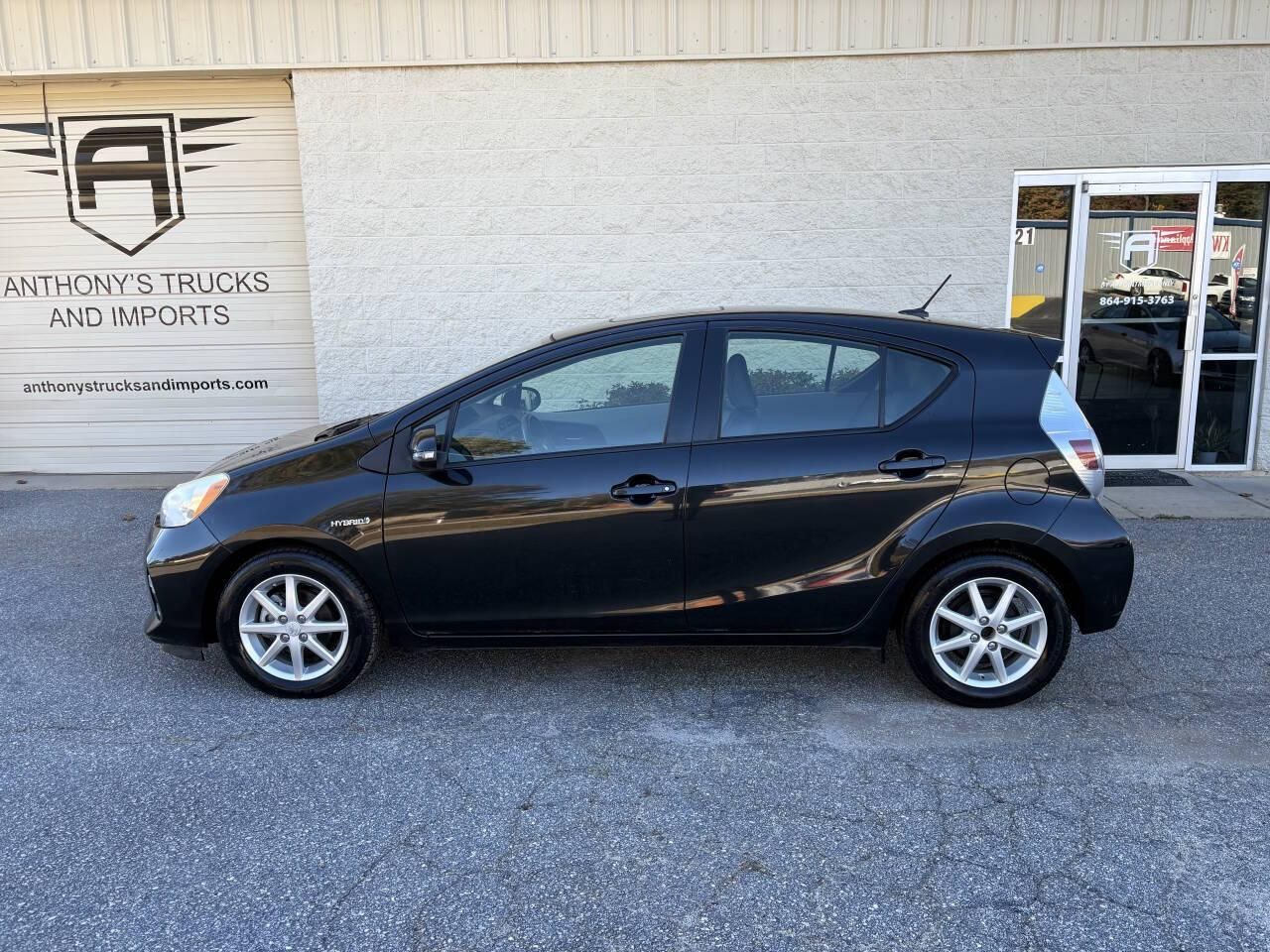 2013 Toyota Prius c