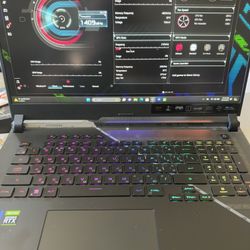 Asus Rog Strix Scar G733CX