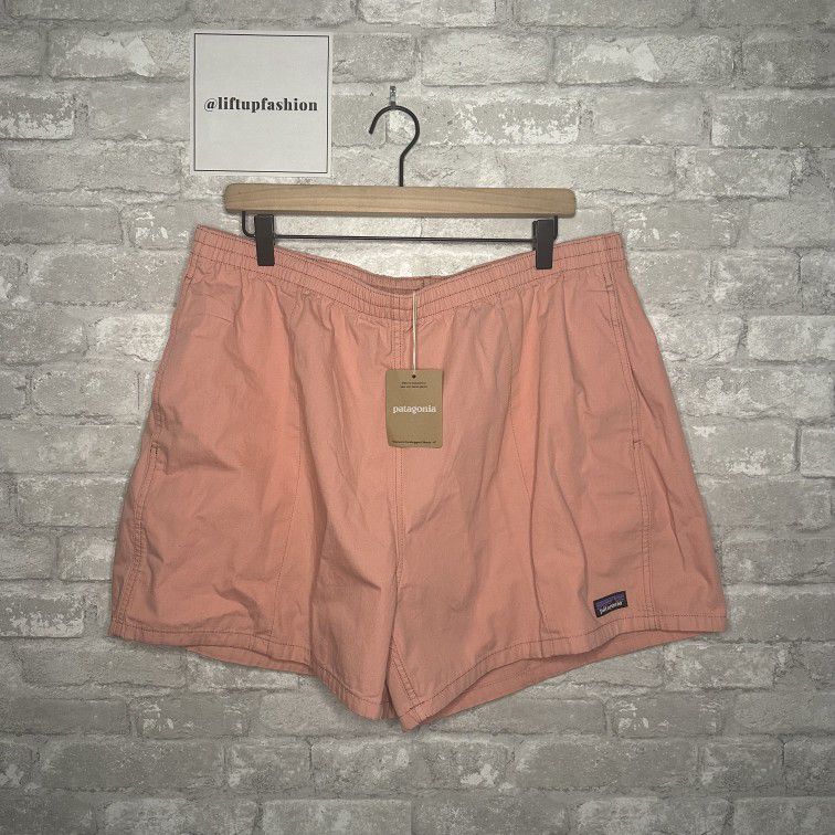 Patagonia Women's Funhoggers Shorts 4" NWT Size XL (Sunfade Pink) #57160