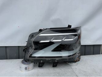 LEXUS GX460 / GX-460 / 2020 2021 2022 2023 Headlight headlamp left driver side LH USED OEM ORIGINAL /With some cracks