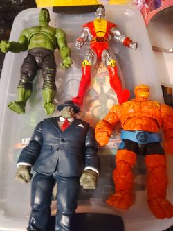 Vendo estas figuras de Marvel