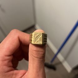 Used 18k Gold Ring