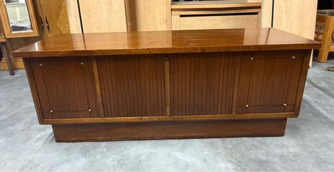 Vintage Virginia Maid by Lane Cedar Hope Chest