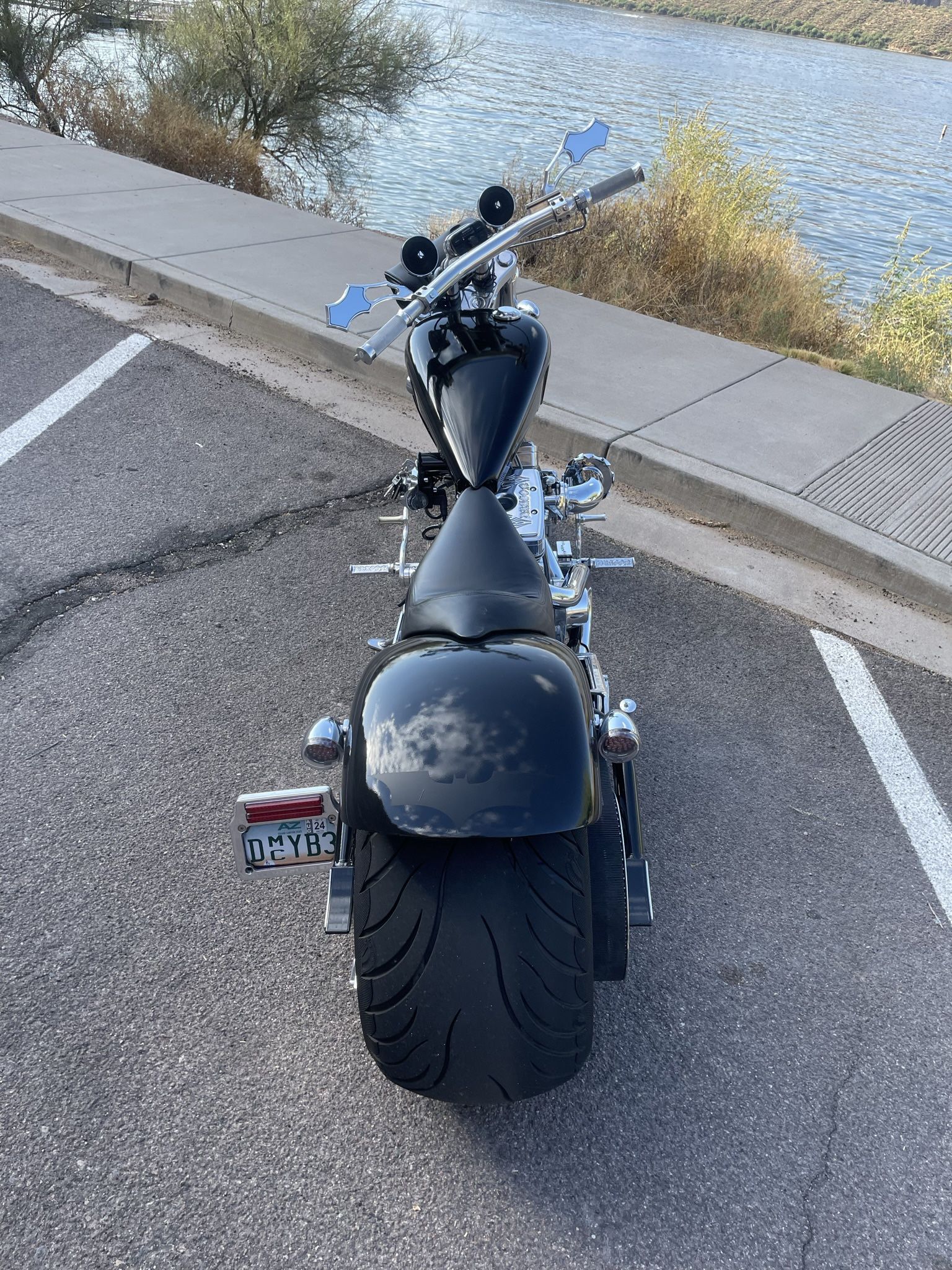 MAKE OFFER OR TRADE ME SIDE X SIDE BOURGET