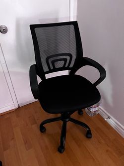 Ergonomic Mesh Office Chair