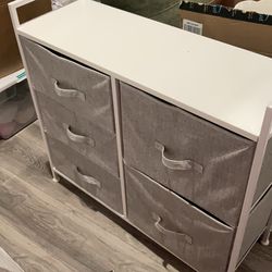 Organizer/ dresser