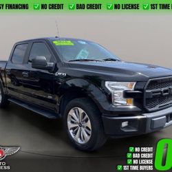 2017 Ford F150 XL Crew Cab  