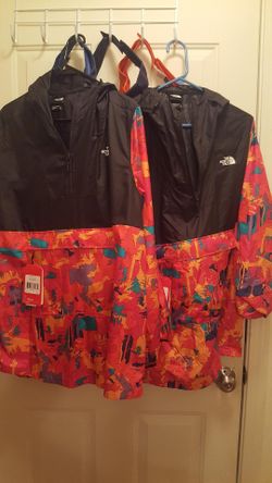 North Face xl both