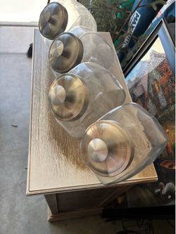 Glass jars with lids set of four