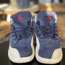 Jordan 12s Size 11 C