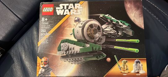 Lego Collectors- Star Wars Yoda Jedi Starship 