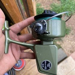 Berkley 810 Open Face Reel 