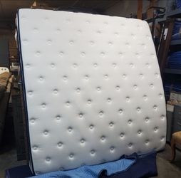 King size mattress