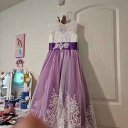 Formal Pagent Dress. Size 6
